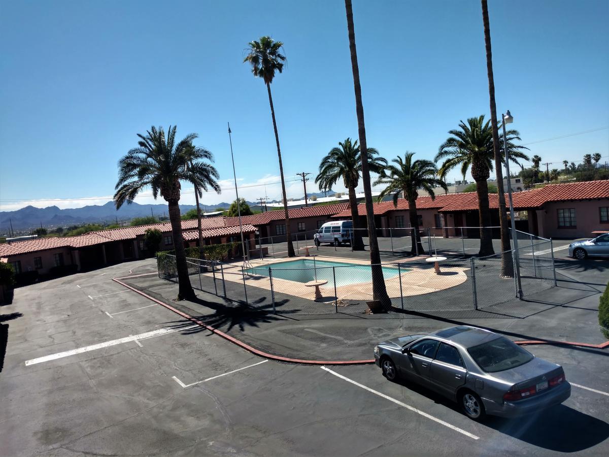 Highland Tower Motel Tucson Exterior photo